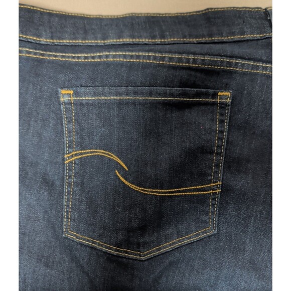 NWT 2 pair Levi Strauss Signature Gold Women's Blue Denim Jean Shorts Size 24 - Picture 10 of 16